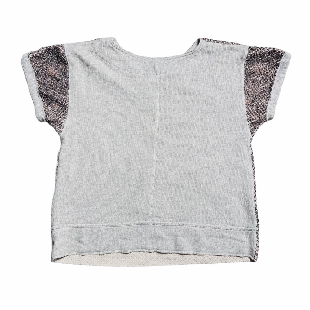 Yamamay Gray & Pink Textured Short Sleeve Sweater - Picture 6 of 8